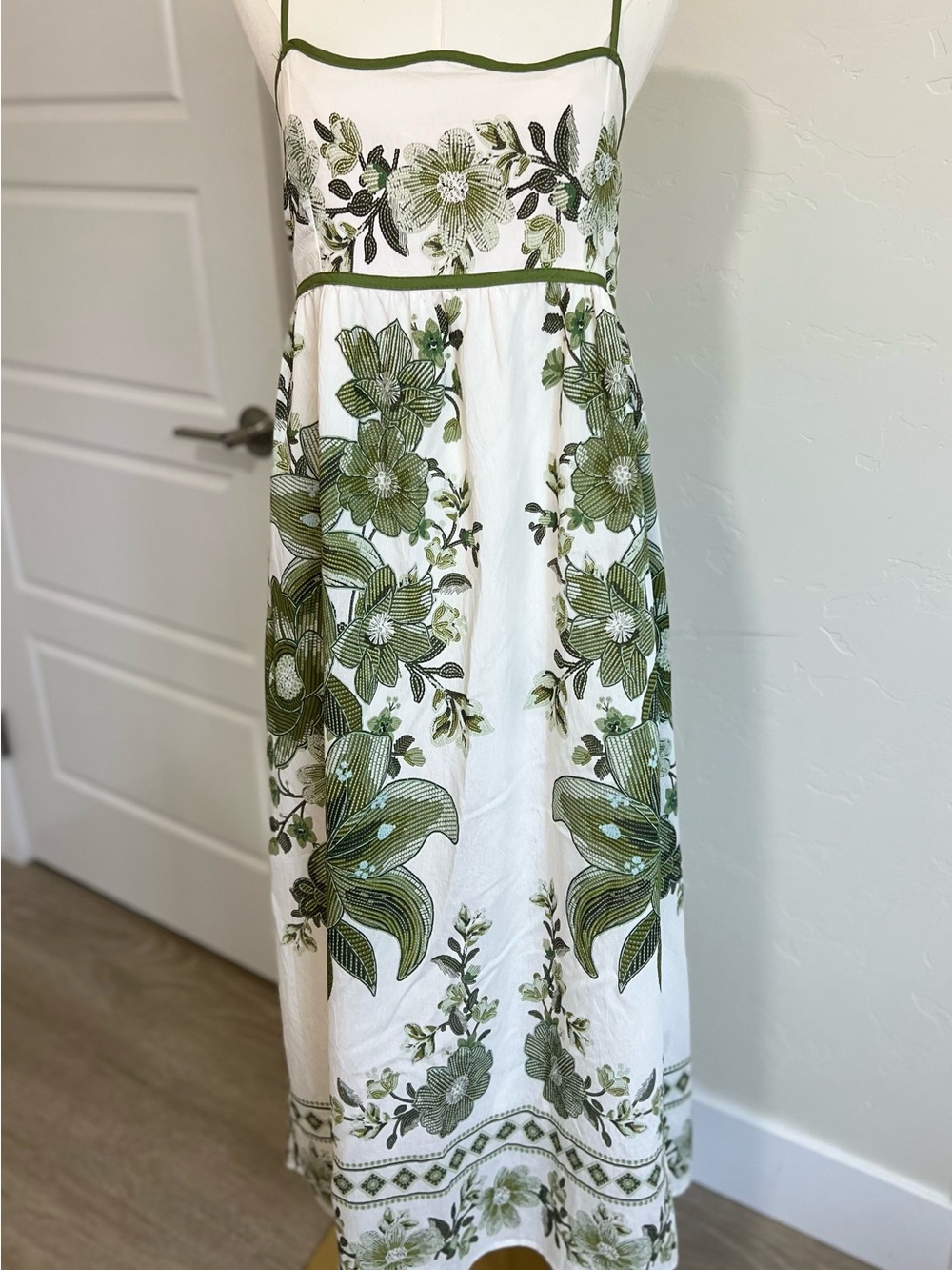 Blu Pepper White Dress with Olive Green Trim and Floral Print🌷
